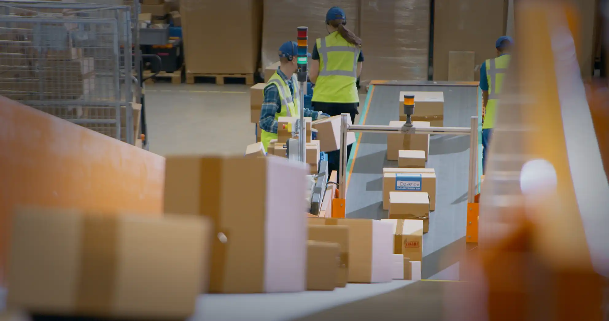 QleanAir air cleaner solutions for logistics centers